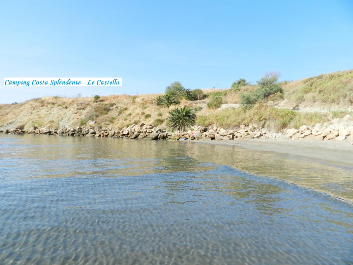 Camping Costa Splendente Sul Mare Hotel Le Castella  Exterior foto